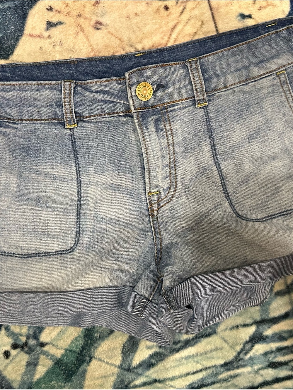 Light Wash Women's Denim Jean Shorts with Cuffed Hem